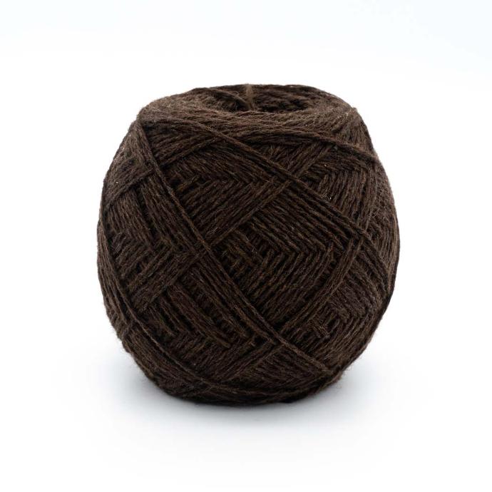 Knitting yarn made from dark yak wool