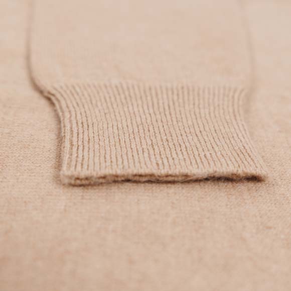 Slim Fit Pullover aus Kamelwolle, beige