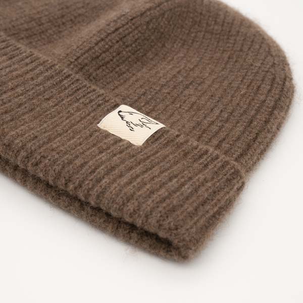 Beanie aus Yakwolle, braun, Seite