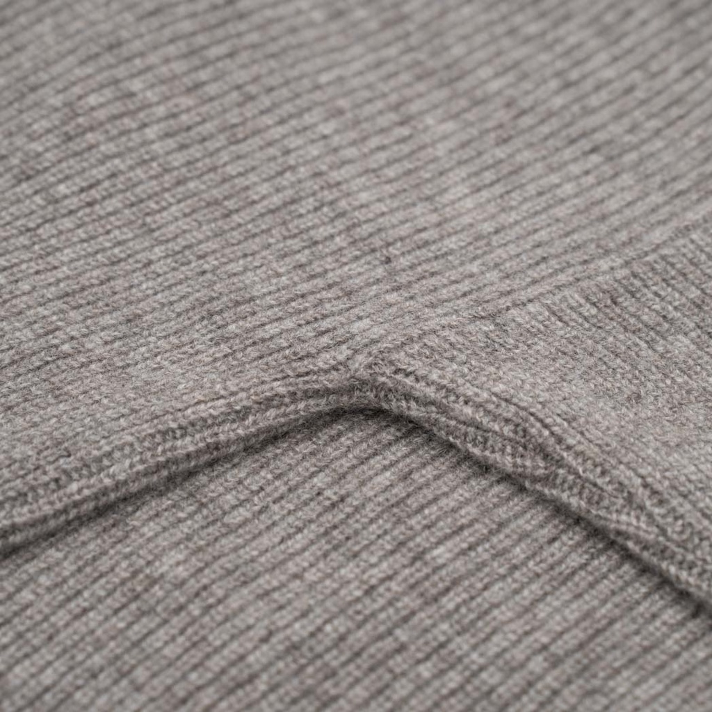 Loose Fit Pullover aus Yakwolle, grau