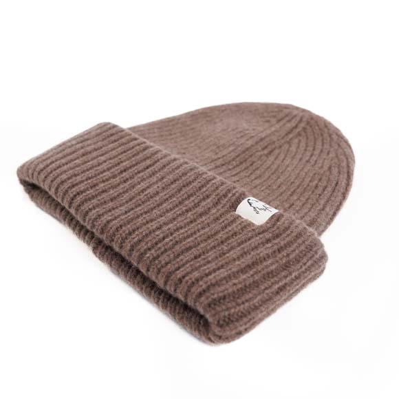 Beanie aus Yakwolle, braun, Seite