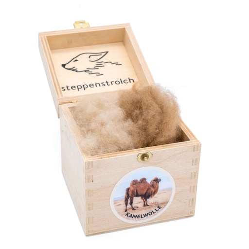 Box with raw wool to touch and feel